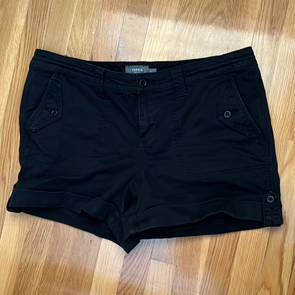 Black stretchy shorts